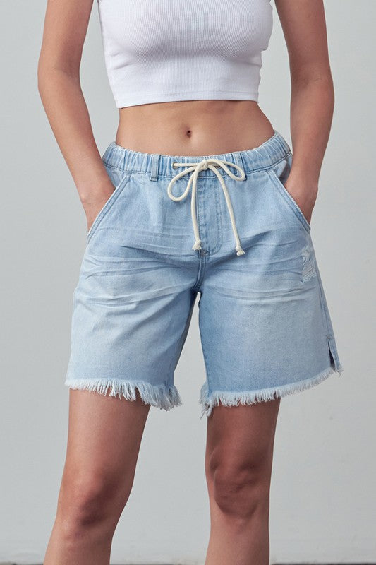 Shorts con cordón de talle alto