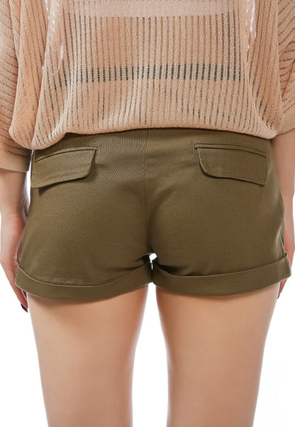 Pleated Flap Pocket Shorts