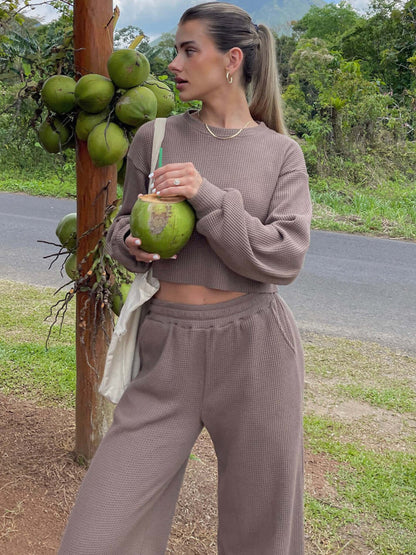 Conjunto de pantalón y top con cuello redondo en punto waffle