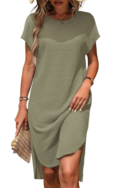 Vestido estilo camiseta con abertura lateral y dobladillo curvado con textura de gofre verde jungla