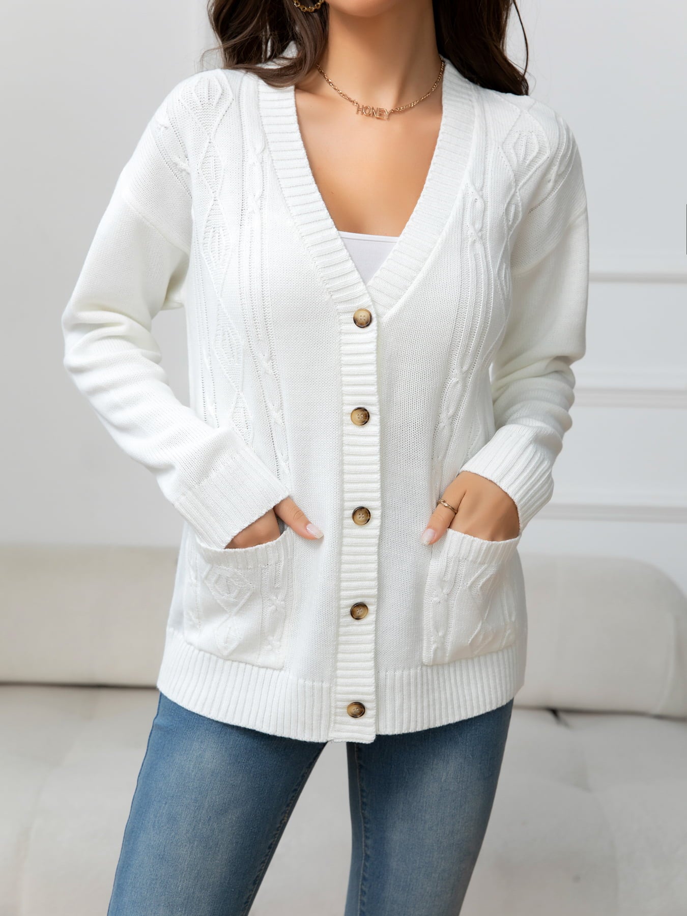 V-Neck Long Sleeve Buttoned Knit Top with Pocket