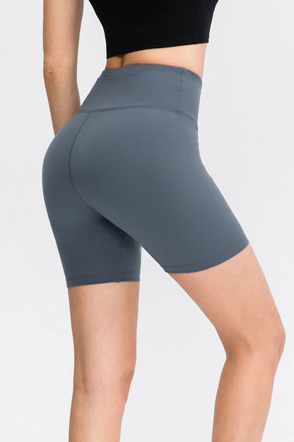 Shorts deportivos con cintura ancha